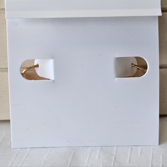 Tory Burch 18k Plated Rose Gold Icon Huggies Earrings New - Picture 4 of 4